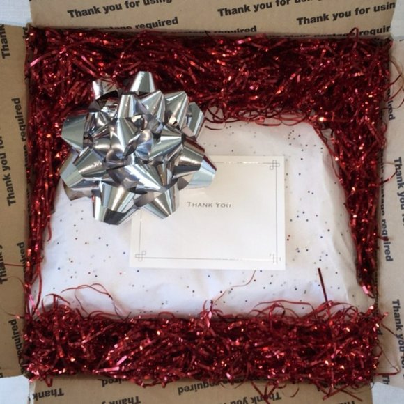 Posh Ambassador & Top 10% Seller - Picture 3 of 9